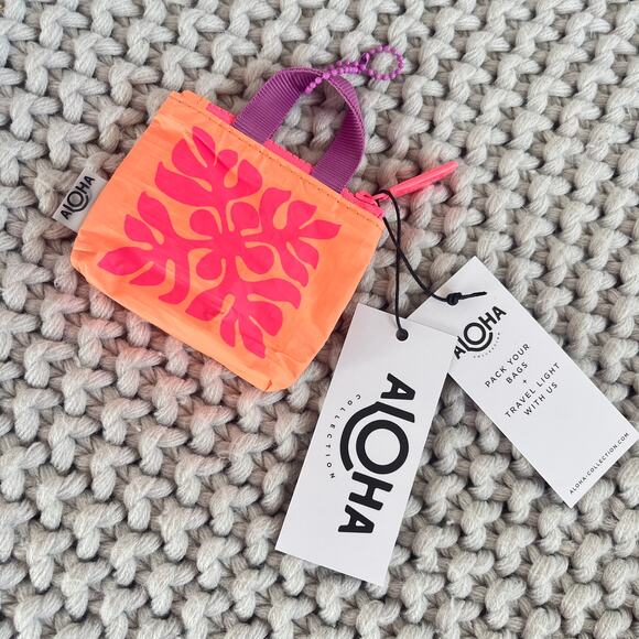 Aloha Collection Handbags - Aloha Collection• Tiny Tripper Bag in Taffy APPLIQUÉ